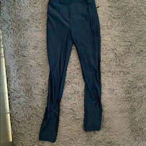 Forever 21 athlete Leggings !!